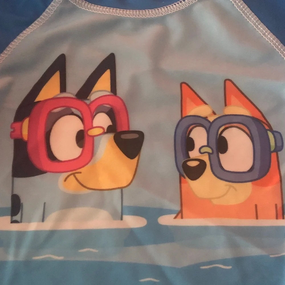 👰🏻‍♀️ Bluey 2T Long Sleeve Swim Top & Swim Trunks